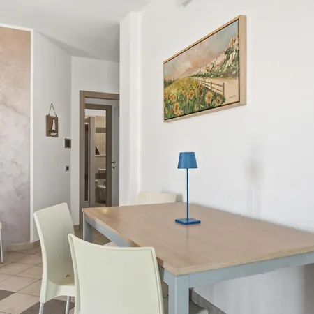 Vacanze Celeste Apartment